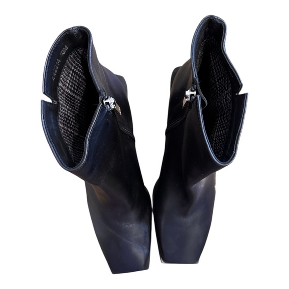 Aquatalia Square Toe Boots NWT - Picture 2 of 7